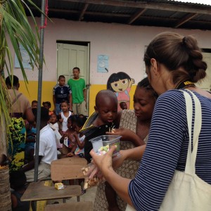 Led by HLF Co-Founder Therese Lundqvist, a group of volunteers traveled to the DR to help HLF's community partner Together for Better.