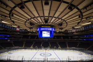 On January 16th 2019 HLF hosted a 2nd ice-skating event with CHASE at the Madison Square Garden. Guests were invited for dinner, a Q&A hosted by Bill Pidto and ice-skating at the world’s most famous arena together with Henrik Lundqvist. NYR’s Mika Zibanejad brought the event to another level with his DJ skills.

 