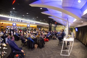 On January 16th 2019 HLF hosted a 2nd ice-skating event with CHASE at the Madison Square Garden. Guests were invited for dinner, a Q&A hosted by Bill Pidto and ice-skating at the world’s most famous arena together with Henrik Lundqvist. NYR’s Mika Zibanejad brought the event to another level with his DJ skills.

 