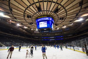 On January 16th 2019 HLF hosted a 2nd ice-skating event with CHASE at the Madison Square Garden. Guests were invited for dinner, a Q&A hosted by Bill Pidto and ice-skating at the world’s most famous arena together with Henrik Lundqvist. NYR’s Mika Zibanejad brought the event to another level with his DJ skills.

 