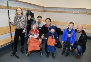 On January 26 2019, the 2nd group of families from the Ronald McDonald House in Gothenburg were hosted for a Frolunda game and a meet & greet with Joel during the 2018/19 season.