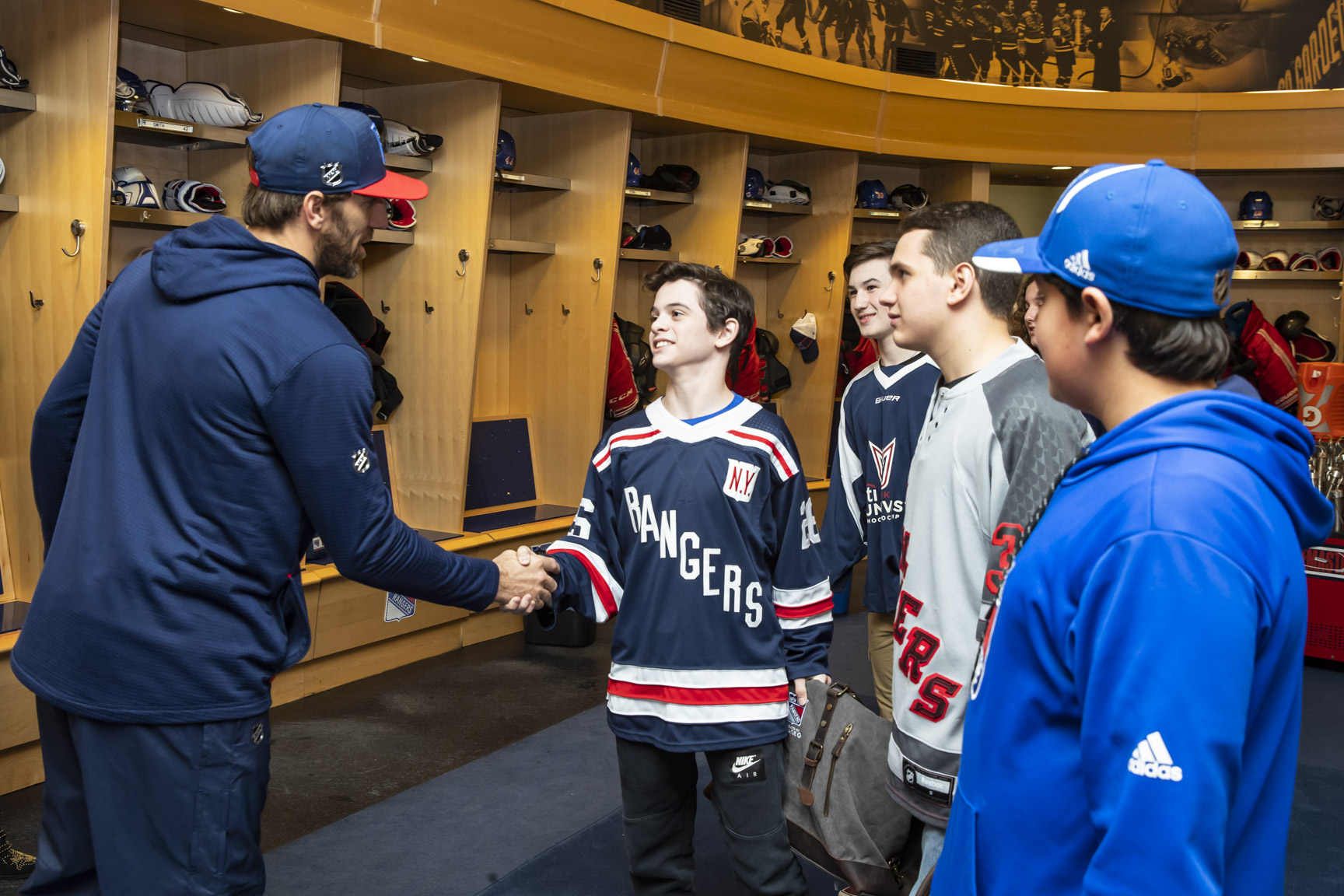 Last week our HLF Young Ambassadors attended a Service Learning Event hosted by Chase. After a career chat, YAs cheered for the New York Rangers and ended the night with HLF co-founder Henrik Lundqvist in the Rangers locker room! 
[Photo credit: Rebecca Taylor/MSG Photos]