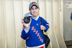 October 26, 2019: The Henrik Lundqvist Foundation, through GDF, presents a $50,000 check to Cohen Children’s Medical Center after the Rangers practice at the MSG Training Center.